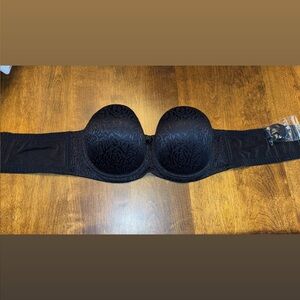 Breezies Elegant Black Strap or Strapless Bra